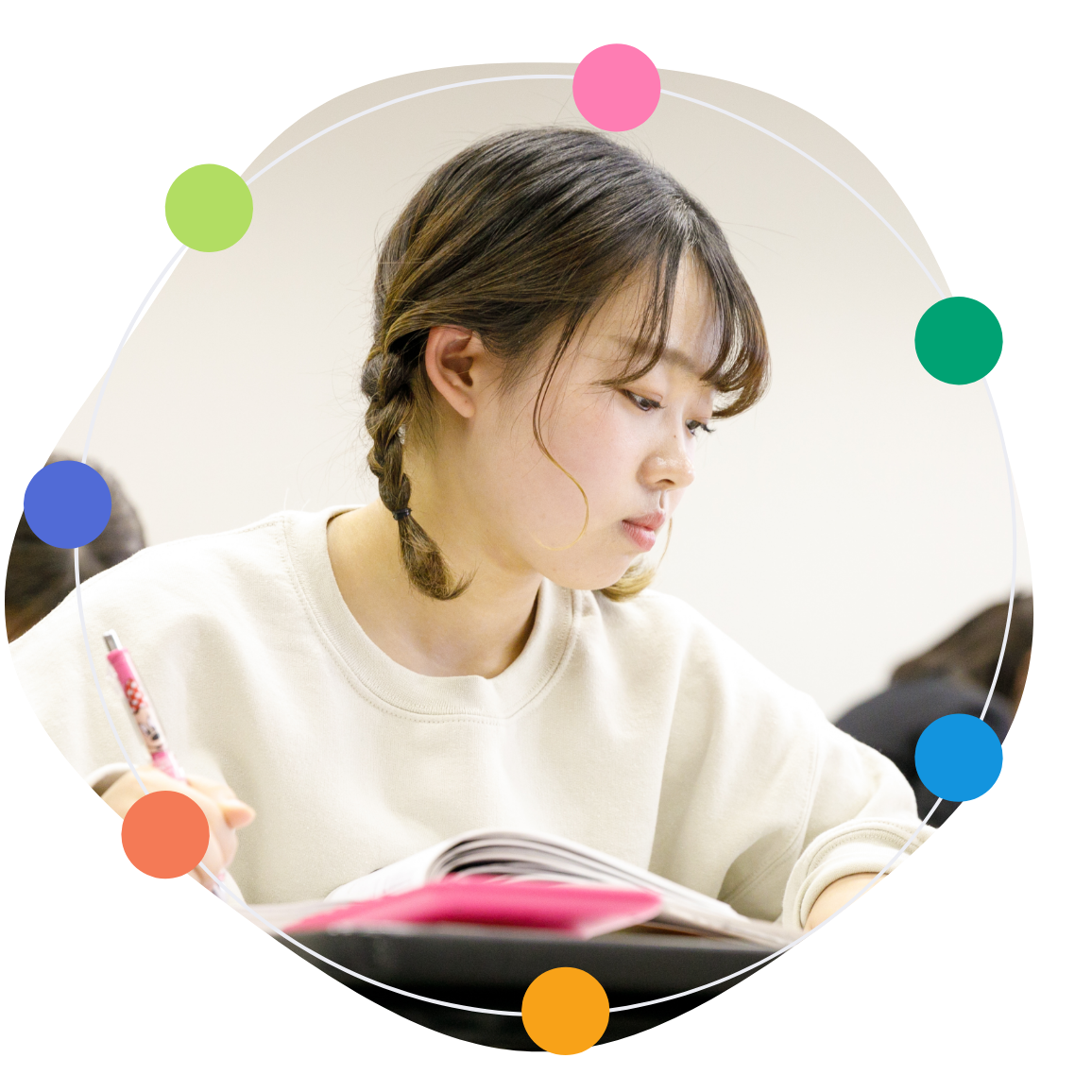 学習中の学生 イメージ画像