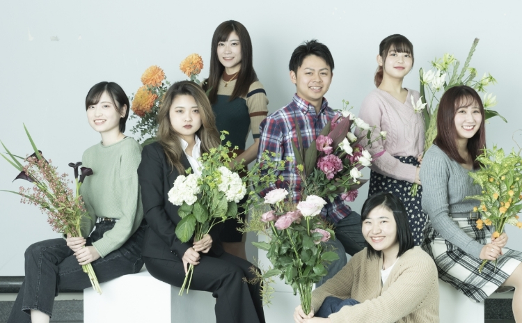 在学生の方へのトップメイン画像